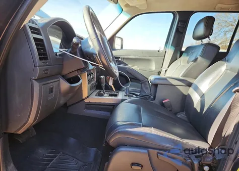 2012 Jeep Liberty Jet z USA, uszkodzony, nr VIN 1C4PJMFK2CW195256